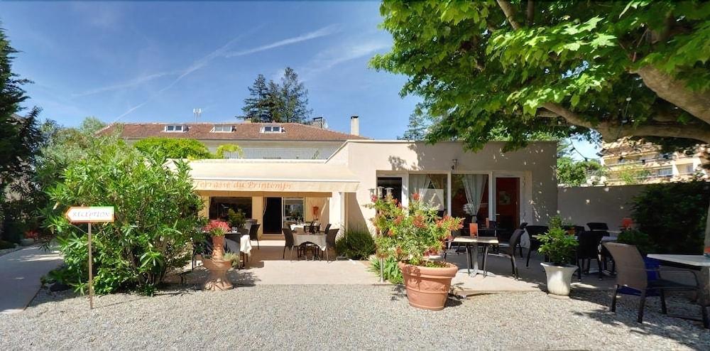 Logis Le Printemps Hotel Restaurant - Montelimar Exterior photo